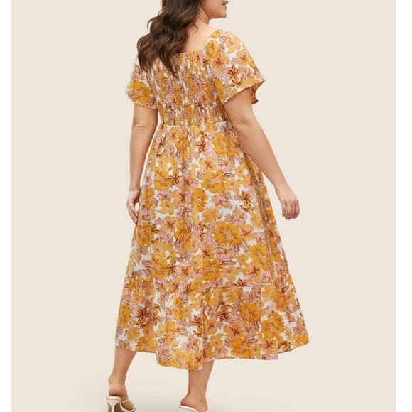 BloomChic Floral Heart Neckline Flutter Sleeve Dress - Picture 5 of 9